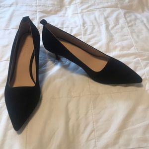 Everlane Editor Heel in black suede
